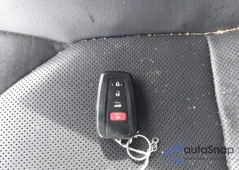 2020 Toyota Camry Xle Hybrid из США, поврежденный, VIN 4T1F31AK4LU521710